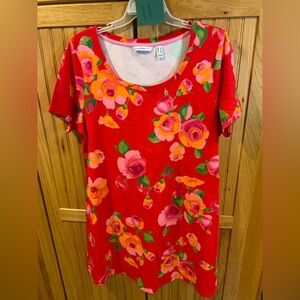 Isaac Mizrahi Red Floral Short Sleeve Tee